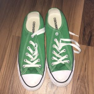 Women’s Converse Chuck Taylor all stars